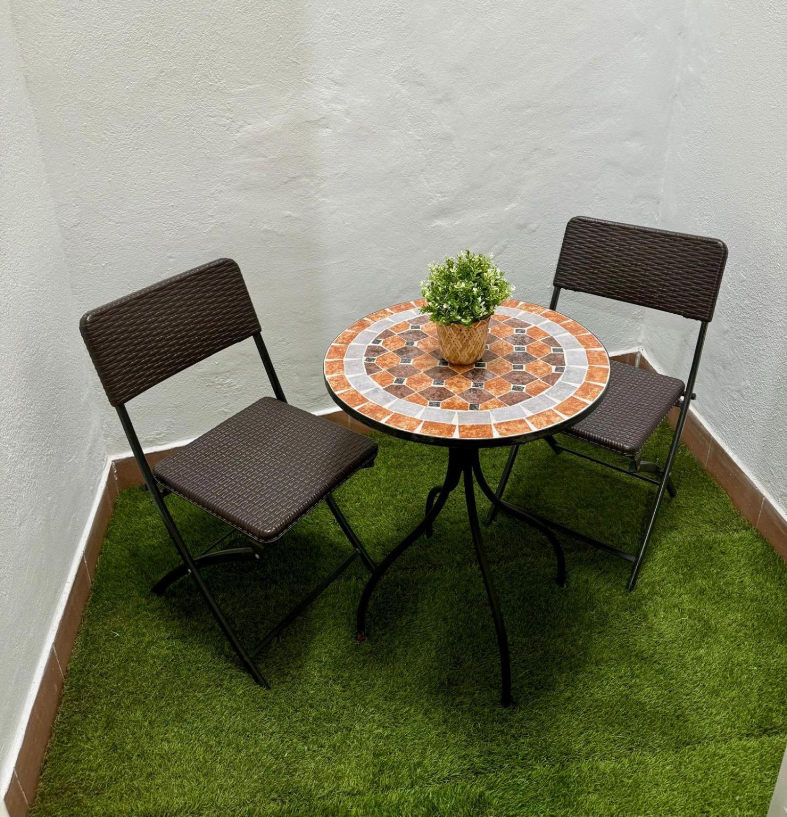 Apartamento En Lumbreras-Alameda Seville Exterior photo